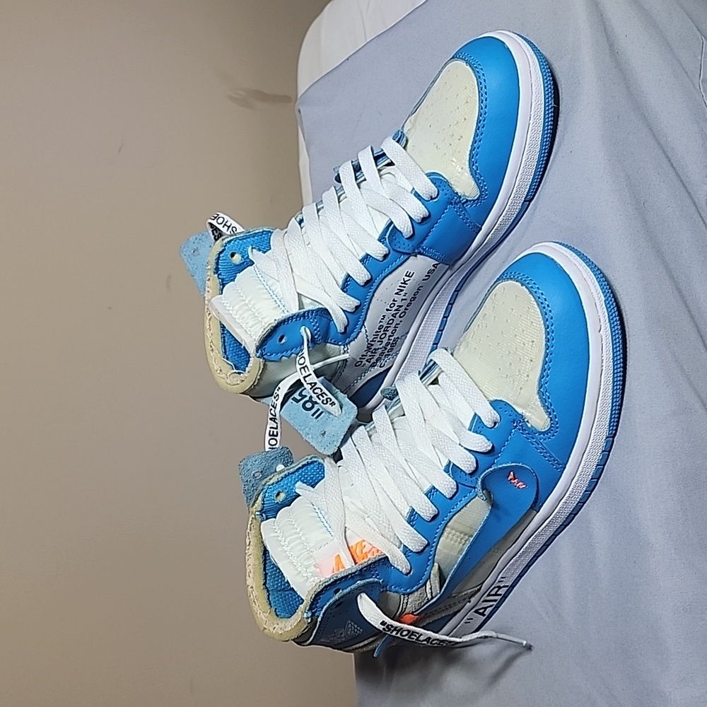 Jordan 1 high OG x off-white UNC 6Y